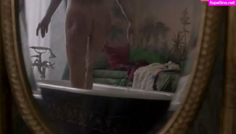 Leelee Sobieski OnlyFans Thumbnail #53kYdsnfQG