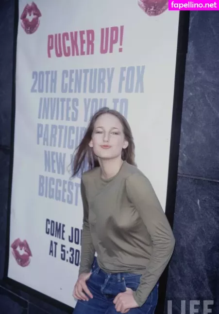 Leelee Sobieski OnlyFans Thumbnail #XJw6jv6w9A