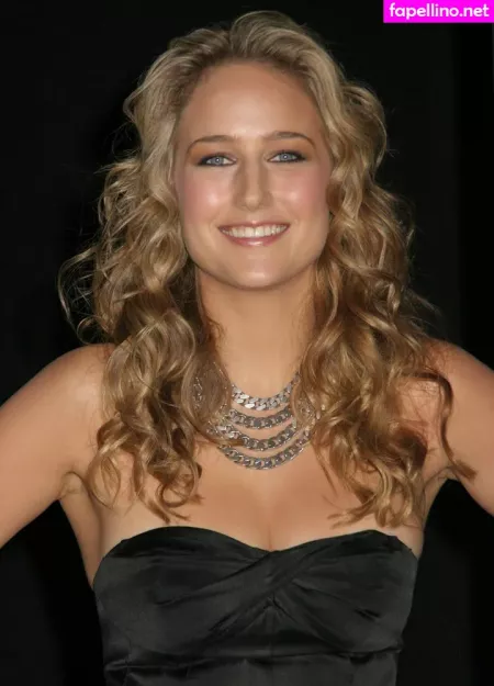 Leelee Sobieski OnlyFans Thumbnail #ejbjJndABs