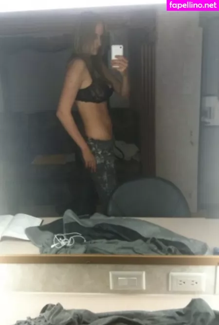 Leelee Sobieski OnlyFans Thumbnail #rxsA2qMYbD