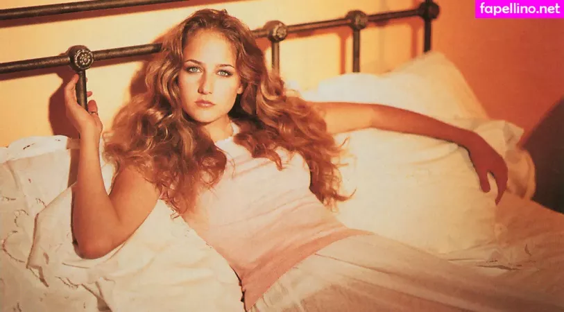 Leelee Sobieski OnlyFans Thumbnail #ydqpe8KQP9