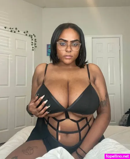 Leeleetoohigh OnlyFans Thumbnail #ZbHHXOiTKv