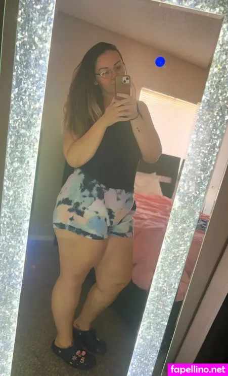 Leeleexxxo OnlyFans Thumbnail #EzDY5ZaxWN