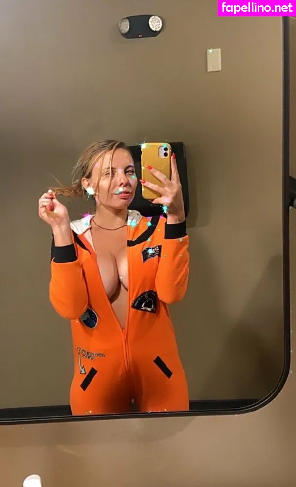 lee.loo.luv, leeloo_luv Nude Leaked OnlyFans Photo #j2PGOlOqIB