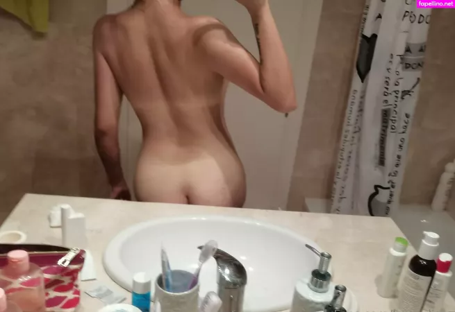 Leemelissa OnlyFans Thumbnail #9glsxlAWwm