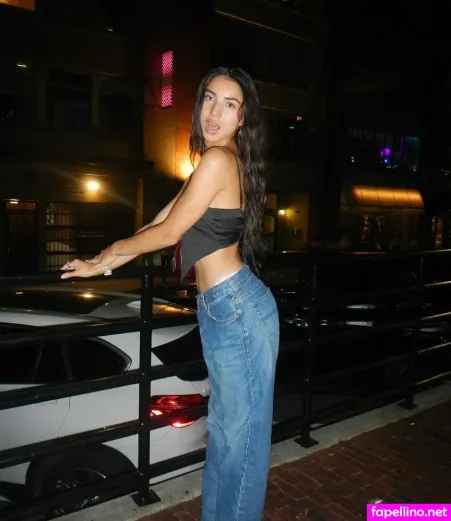 Leenah Robinson OnlyFans Thumbnail #t7N8BCbqtJ