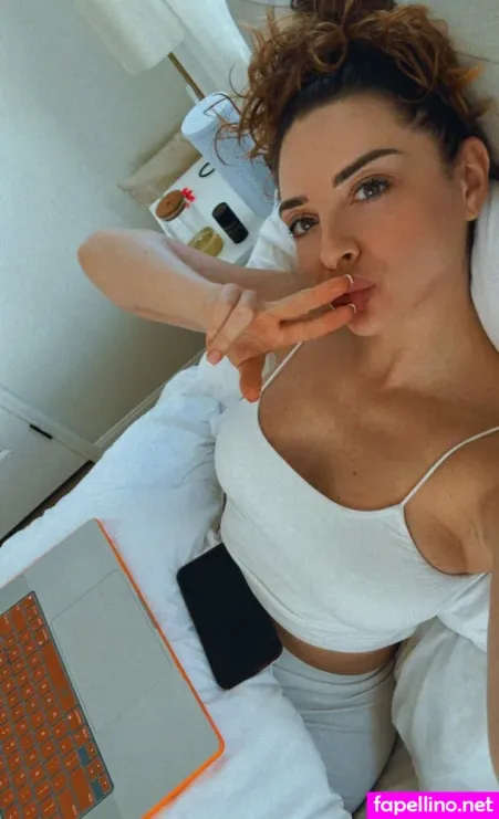 Leendaluciatv OnlyFans Thumbnail #0pgZ4E8SQh