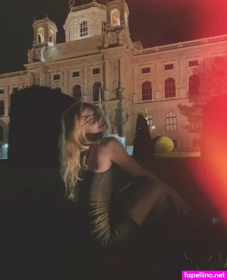 Leevonie OnlyFans Thumbnail #5cXrBwMaWi