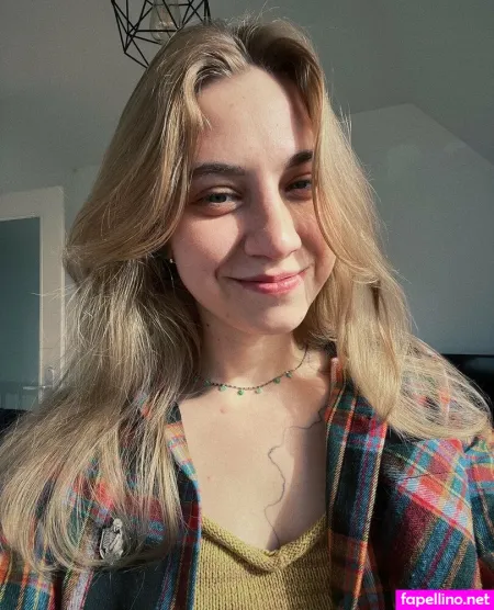 Leevonie OnlyFans Thumbnail #mzPQ2DKJyR