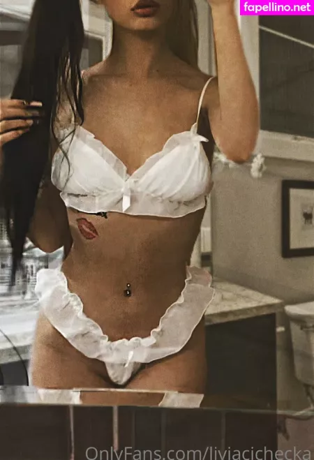 Leevyyahs OnlyFans Thumbnail #dBgIHuDtCE