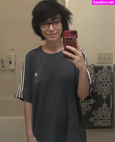 Leez OnlyFans Thumbnail #8Zh8NdYryA