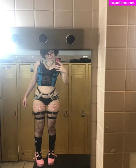 Leez OnlyFans Thumbnail #QNjz4kEZnc