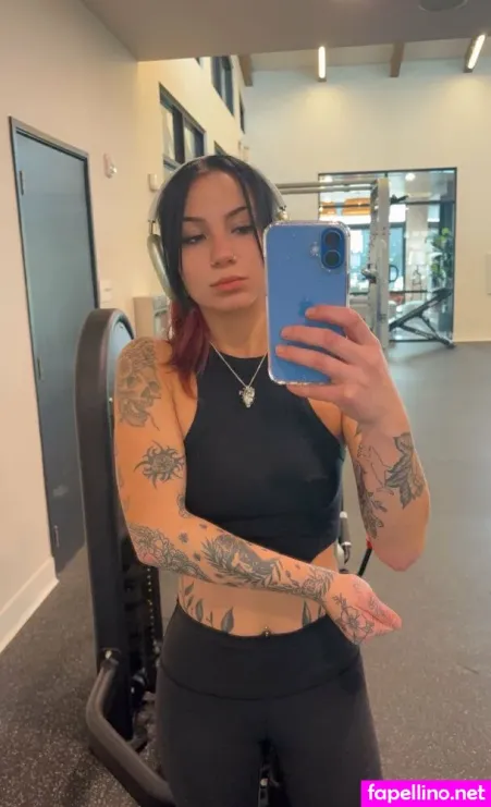 Leftsharkcait OnlyFans Thumbnail #2G1oqrRM6Q