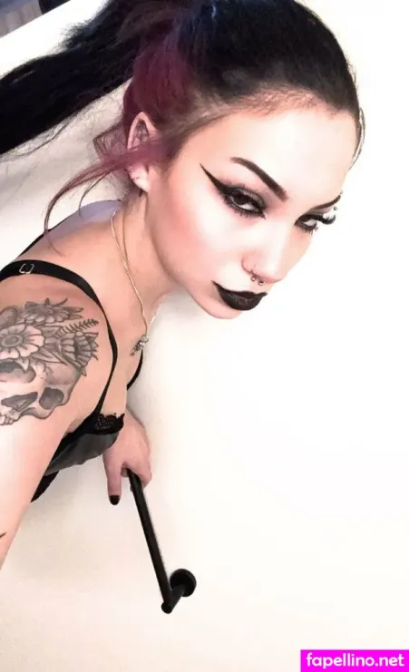 Leftsharkcait OnlyFans Thumbnail #5uB6HviIhQ