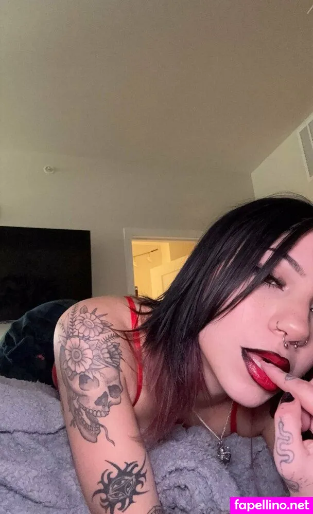 leftsharkcait Nude Leaked OnlyFans Photo #OWSfd14rtK