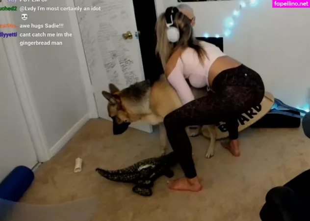 Legendary Lea OnlyFans Thumbnail #xxn9BvJA1n