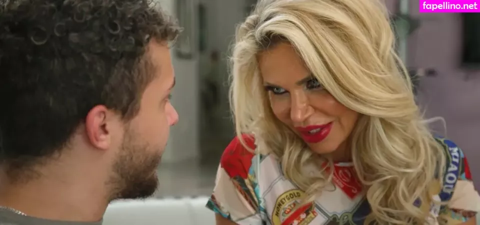 Legendaryplaymate OnlyFans Thumbnail #DcqOVapAOZ