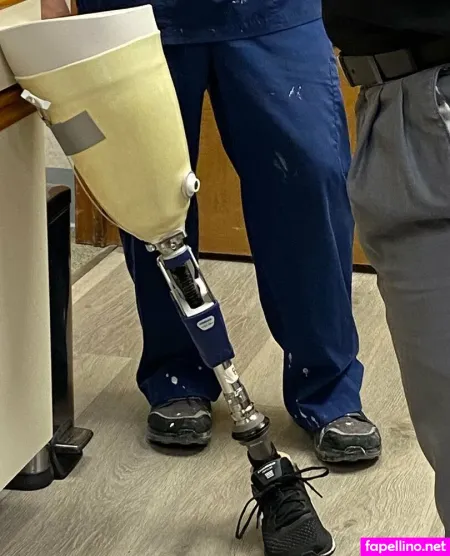 Leglessdesires OnlyFans Thumbnail #ySwhxOLLP1