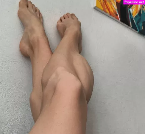 Legs Emporium OnlyFans Thumbnail #gbsy1VqeWX