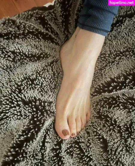 Legsfeetrepeat OnlyFans Thumbnail #7wlIIKWFmQ
