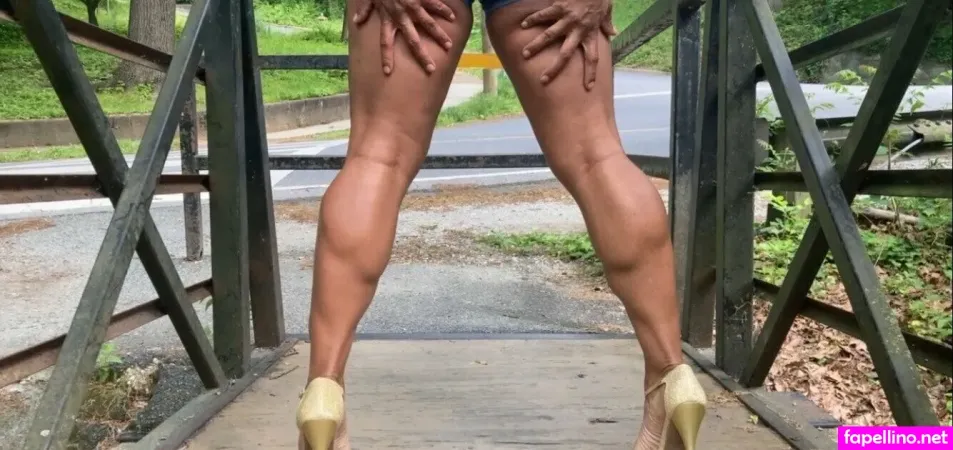 Legz4daez OnlyFans Thumbnail #geYIrAxZMe