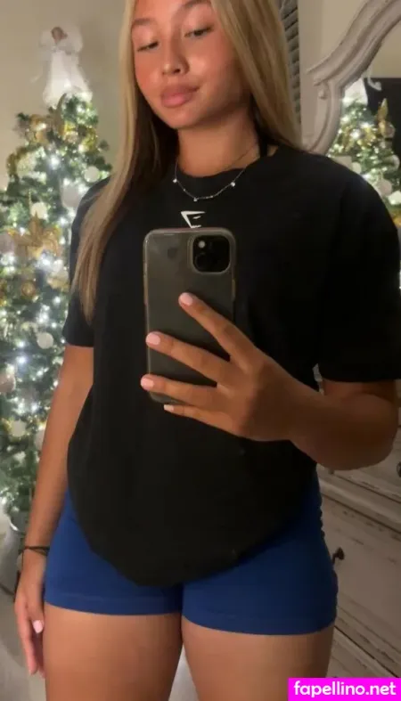 Leia Recinos OnlyFans Thumbnail #Yb7gQUnkul