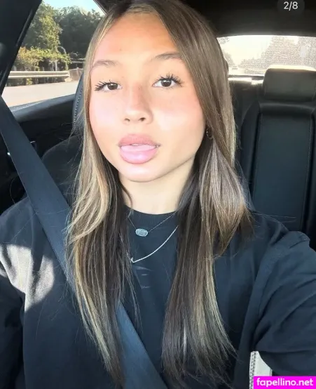Leia Recinos OnlyFans Thumbnail #dZGOWOmT9n