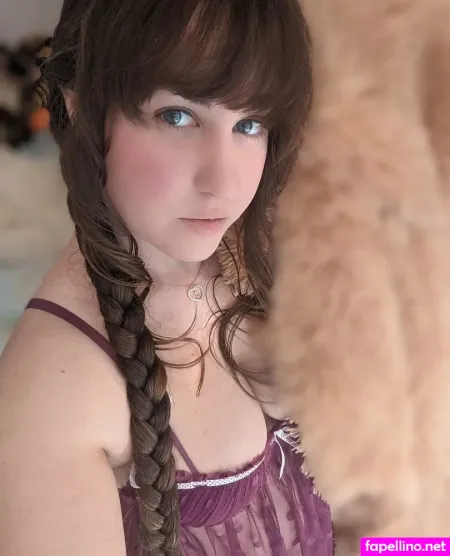 Leialovelynfree OnlyFans Thumbnail #QPTbsuN5QB