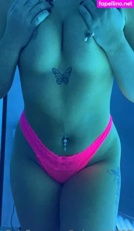 Leigh Ann OnlyFans Thumbnail #7J3WNVZmam