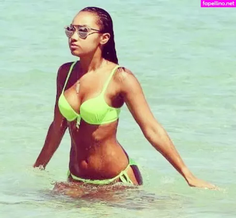 Leigh Anne Pinnock OnlyFans Thumbnail #qGMqmEHHVU