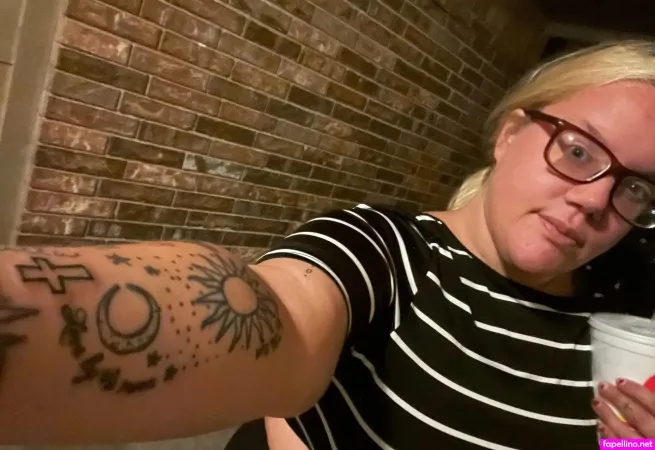 Leighann420 OnlyFans Thumbnail #cFfAWYypzr