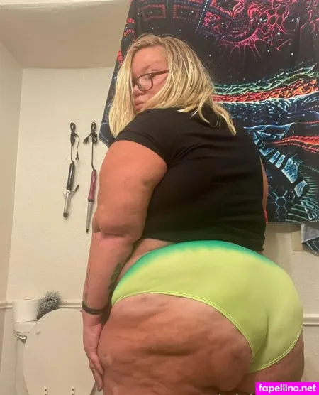 Leighann420 OnlyFans Thumbnail #eLd9p6b0Ph