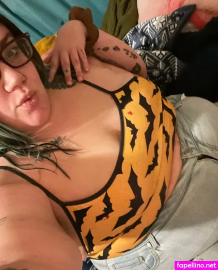 Leighann420 OnlyFans Thumbnail #qb1p3vWi0a