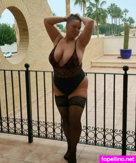 Leighsmith OnlyFans Thumbnail #0ywf1RoCrn