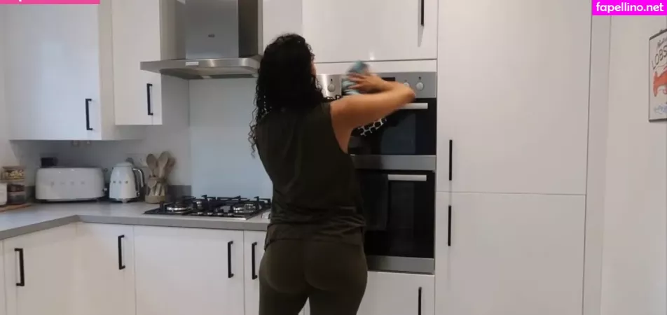 Leila Berisha OnlyFans Thumbnail #lMQJ7PBG1Z