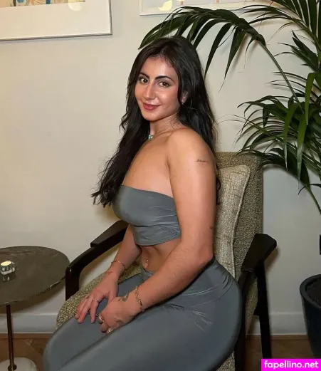 Leila Hannoun OnlyFans Thumbnail #pHcrx7Cosp