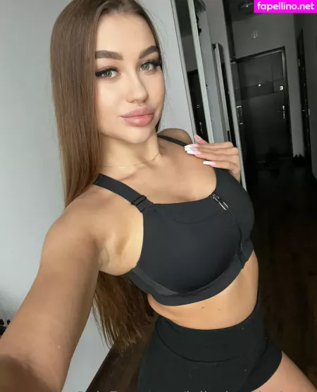 Leila Kaminskaya OnlyFans Thumbnail #FZydTOzWdJ