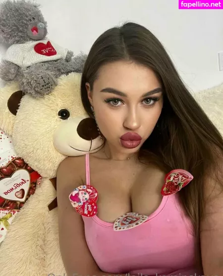 Leila Kaminskaya OnlyFans Thumbnail #jMF4RNlH7h