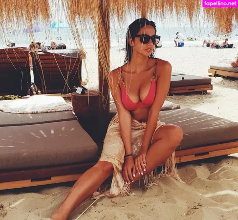 Leila Kraja OnlyFans Thumbnail #ZLIC9xpYEF