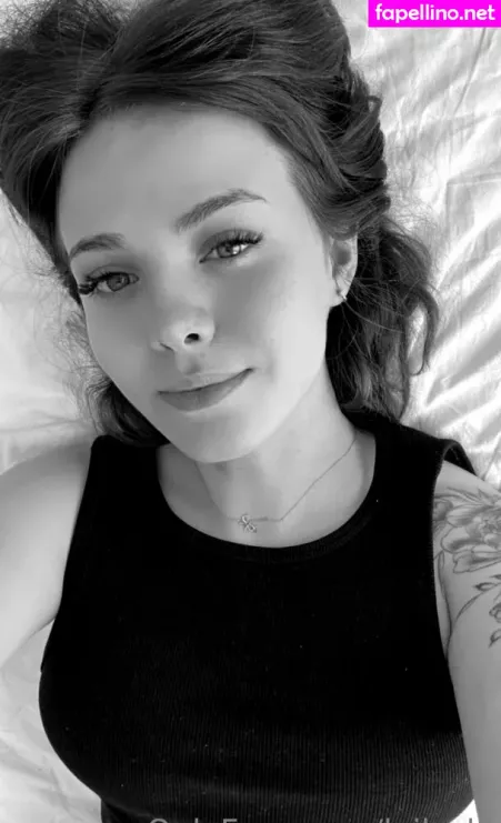 Leila L0 OnlyFans Thumbnail #HECsy9LazC