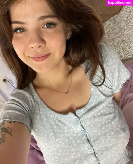 Leila L0 OnlyFans Thumbnail #iVBYR1GuSa