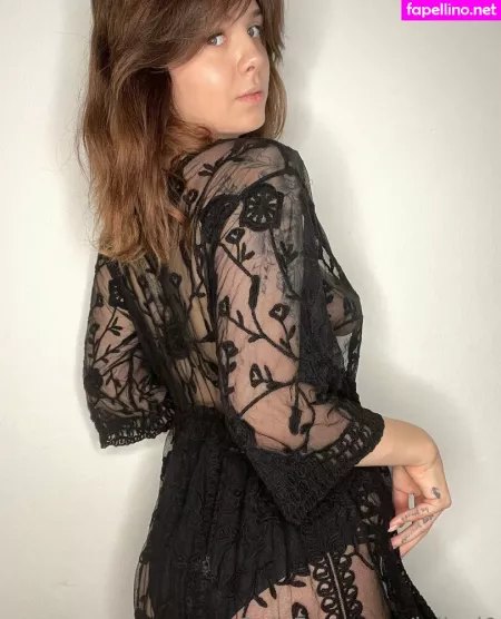 Leila L0 OnlyFans Thumbnail #jJY6ZIMJH7