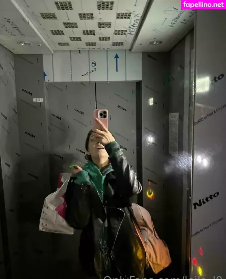 Leila L0 OnlyFans Thumbnail #nLynD7jEx2