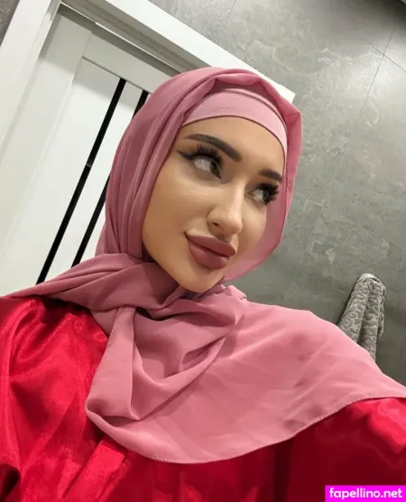 Leila Lips OnlyFans Thumbnail #WdRJCkL4Zz