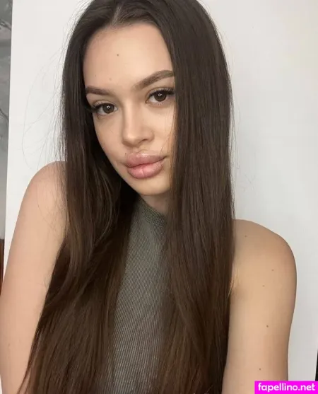 Leila Mur OnlyFans Thumbnail #aLtzm4LlAo