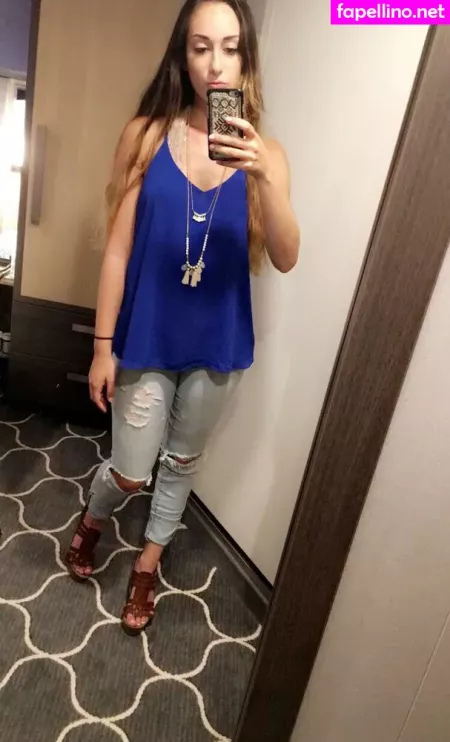 Leila Saltzman OnlyFans Thumbnail #3DSH3UxC5t