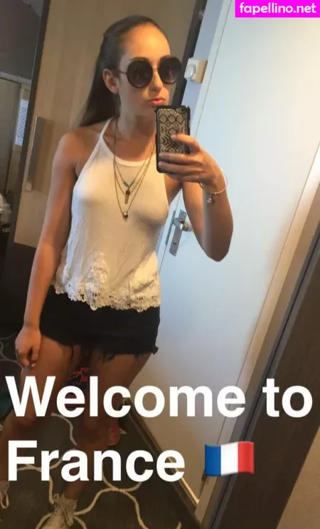 Leila Saltzman OnlyFans Thumbnail #AMmxU7bJB4