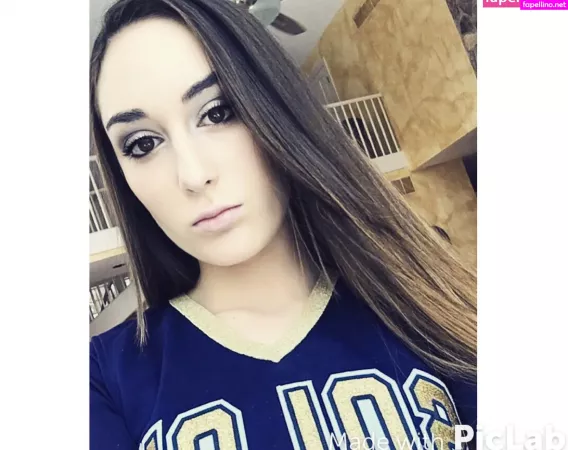 Leila Saltzman OnlyFans Thumbnail #B5ex0nWmZq