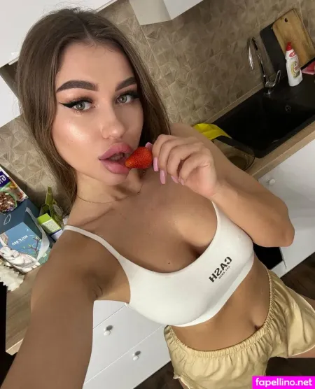 Leila Styles OnlyFans Thumbnail #F4frnx2XWx