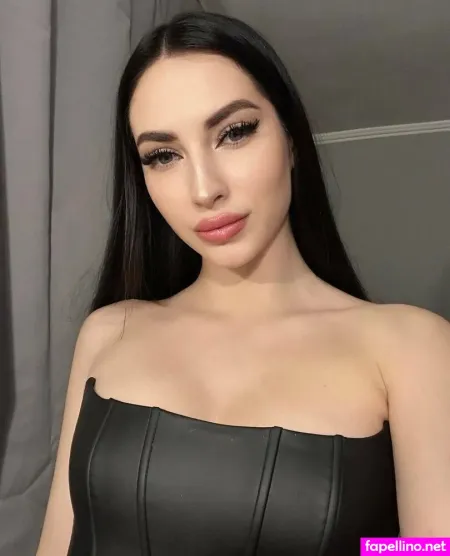 Leila34366 OnlyFans Thumbnail #v0w7wFIefw